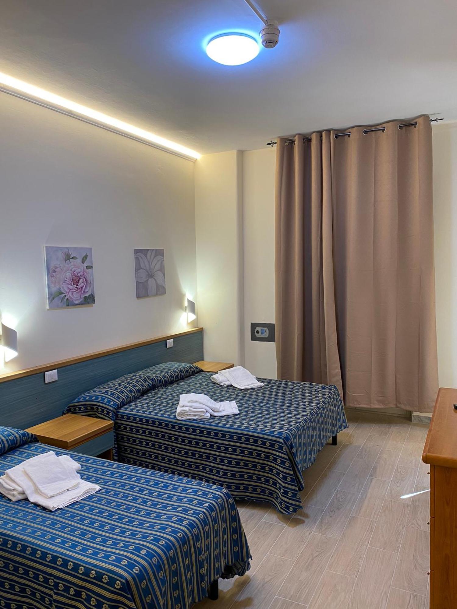 Albergo Athena Рим Екстериор снимка
