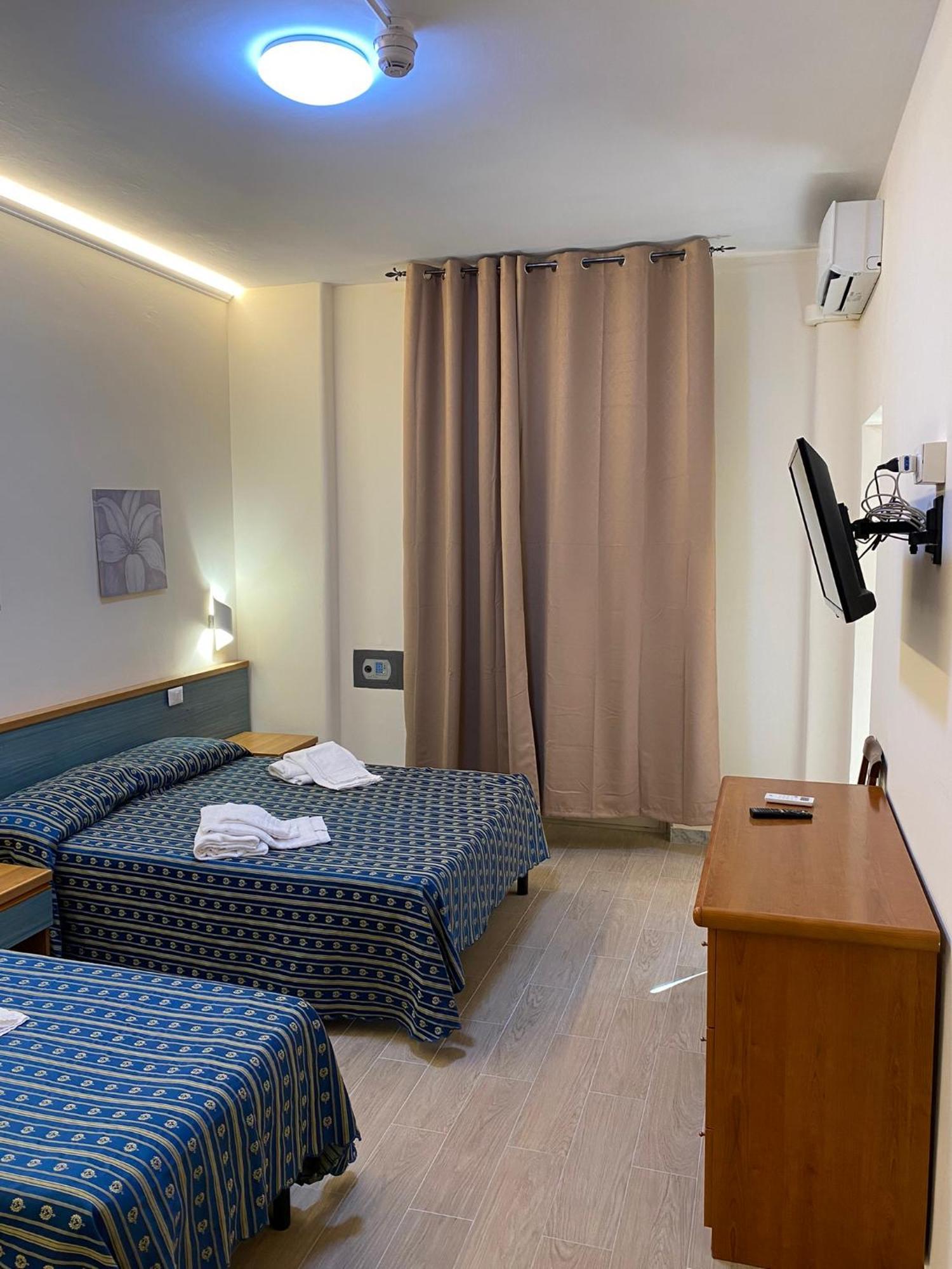 Albergo Athena Рим Екстериор снимка
